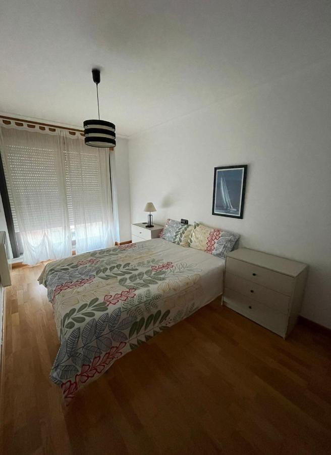Apartamento En La Playa Apartment Ribeira Luaran gambar